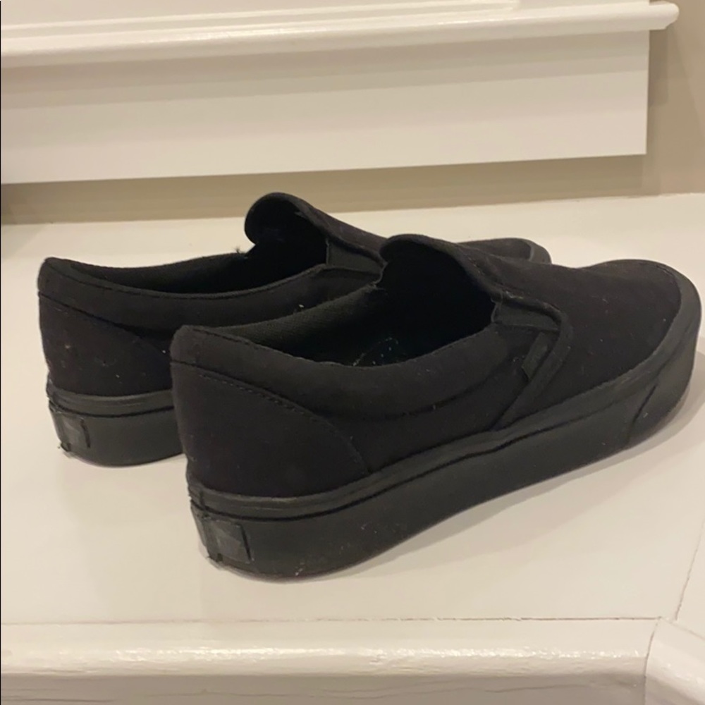Black Vans